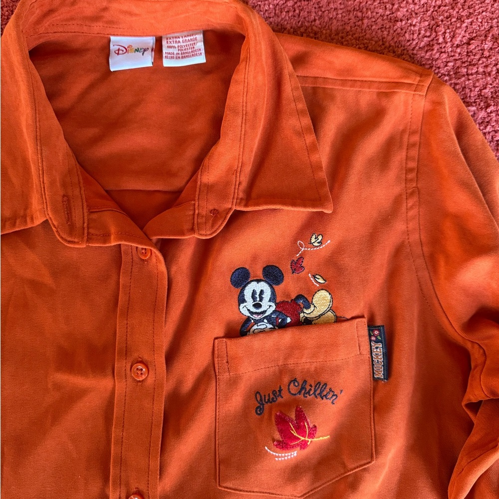 Disney Store Vintage Embroidery Mickey Autumn Fall Leaves XXL Blouse Button Up